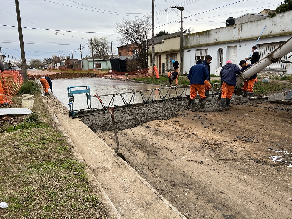 El municipio continúa con obras de pavimentación