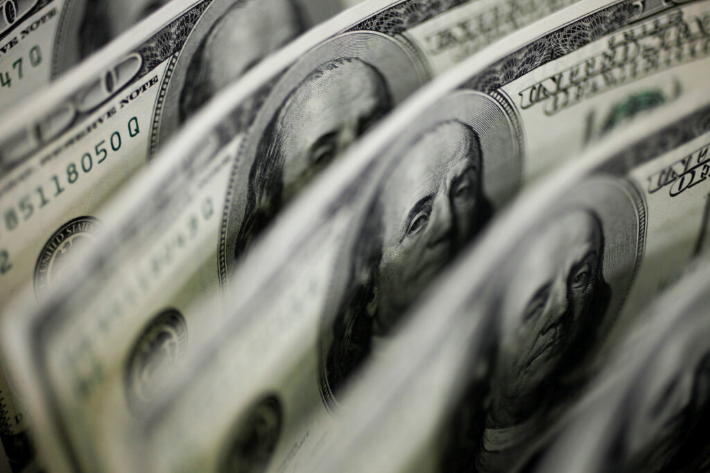 Se renueva el cupo de dólar “Ahorro”: quiénes no pueden comprar
