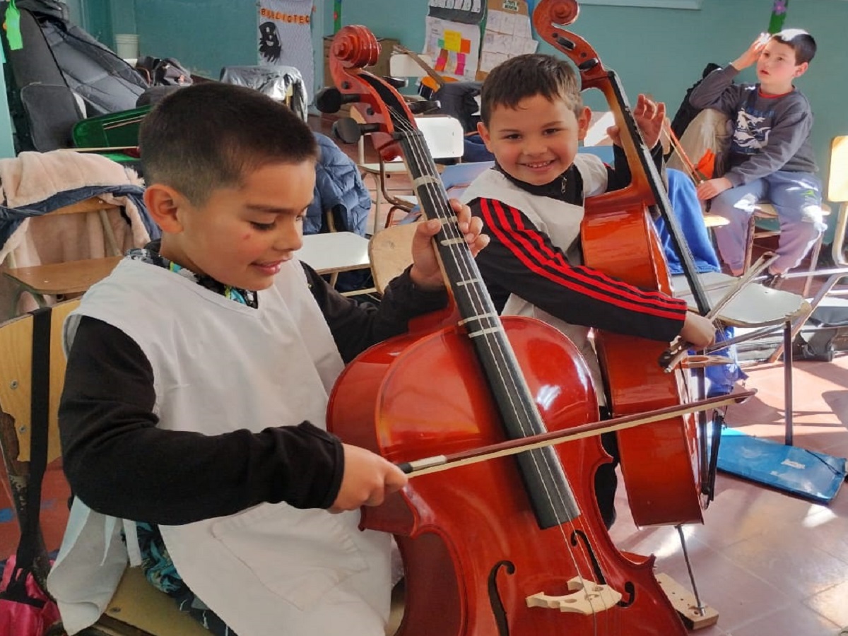 La Orquesta Escuela Infanto Juvenil realizó un nuevo concierto didáctico